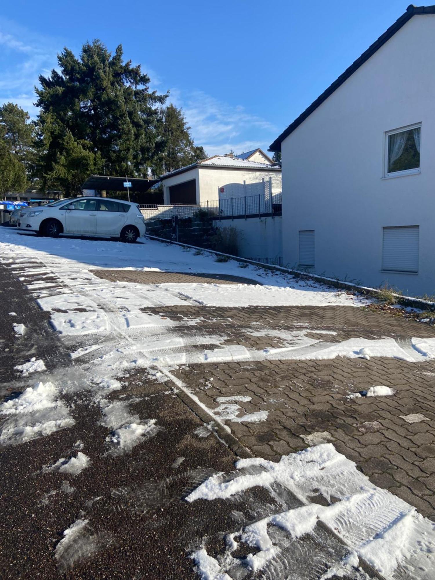 In Saarbruecken Stadtnahe Gemuetliche Wohnung Am Deutsch-Franzoesischen Garten Kültér fotó